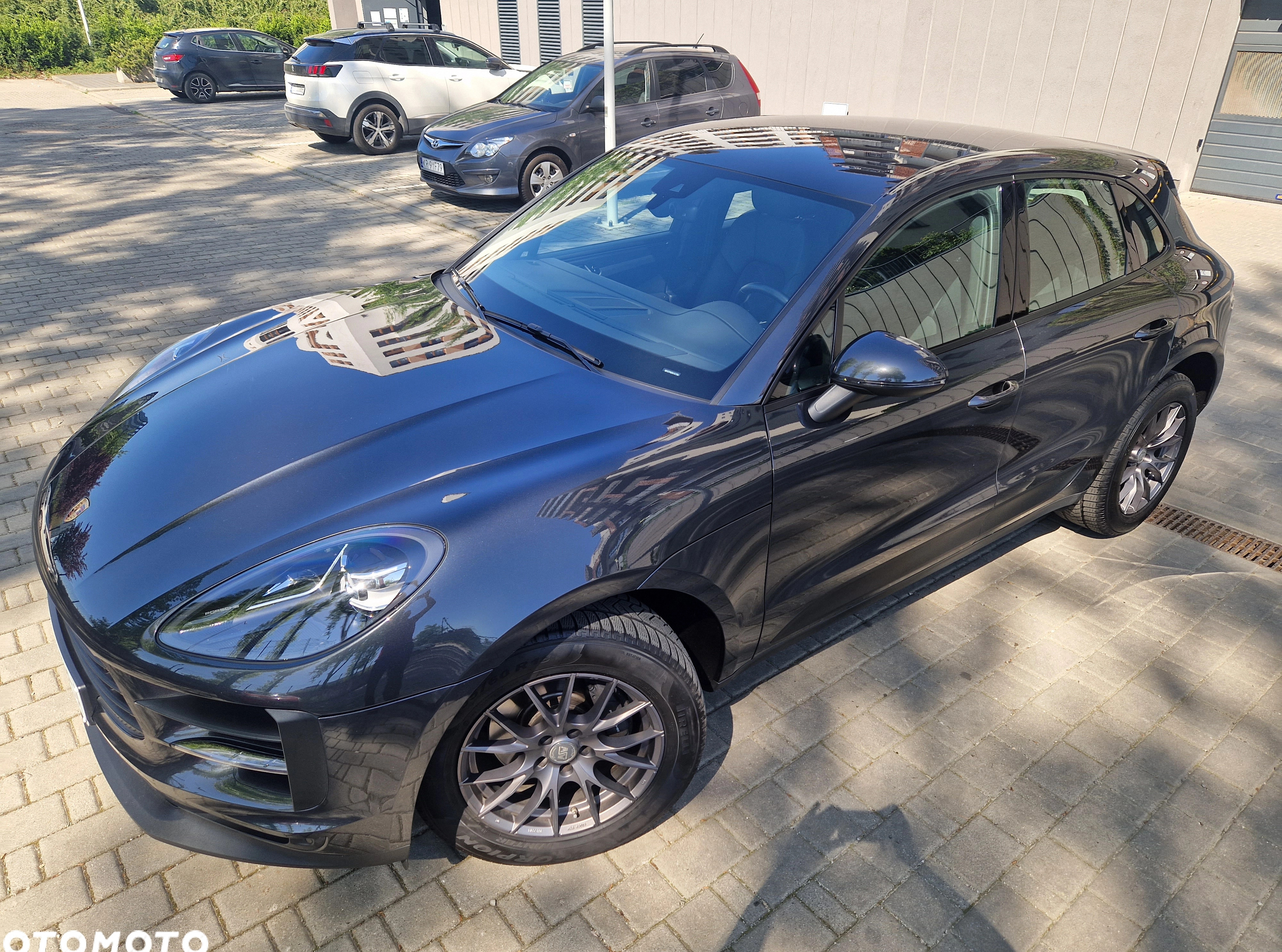 Porsche Macan cena 194900 przebieg: 98700, rok produkcji 2019 z Kraków małe 277